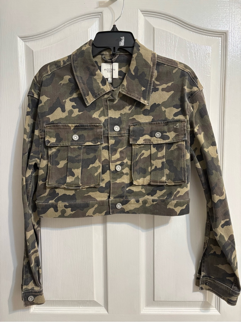 Cropped Camouflage Jean Jacket - Women